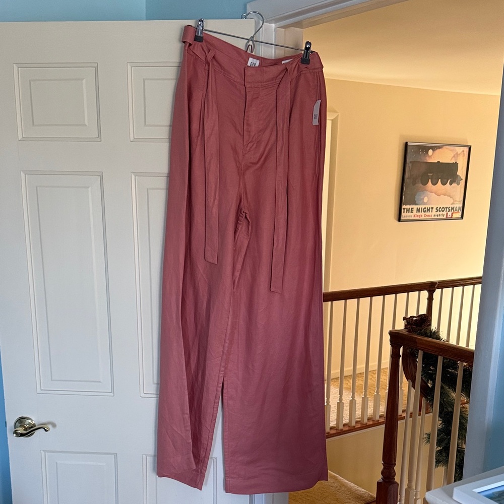 GAP Wide-Leg High-Rise Pants in Dusty Rose